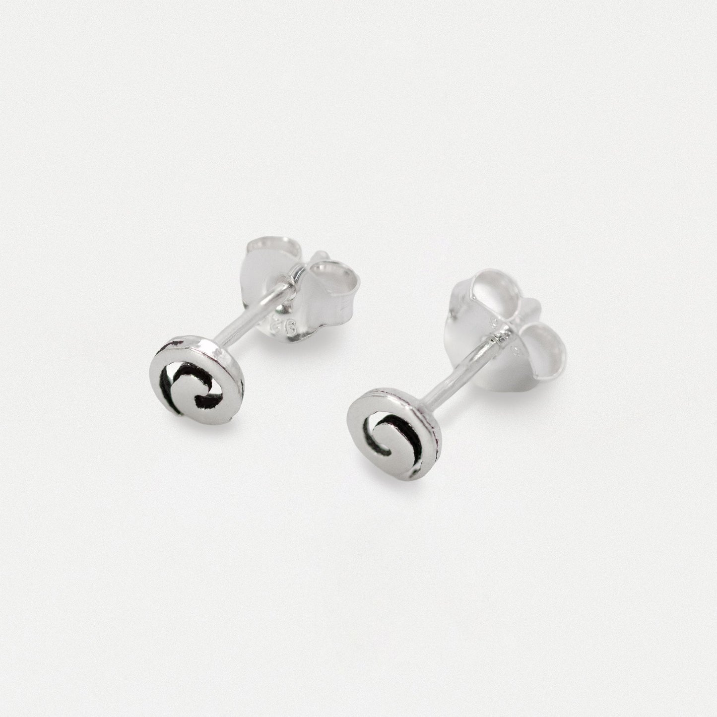 Silver Swirl Ear Studs - 4mm