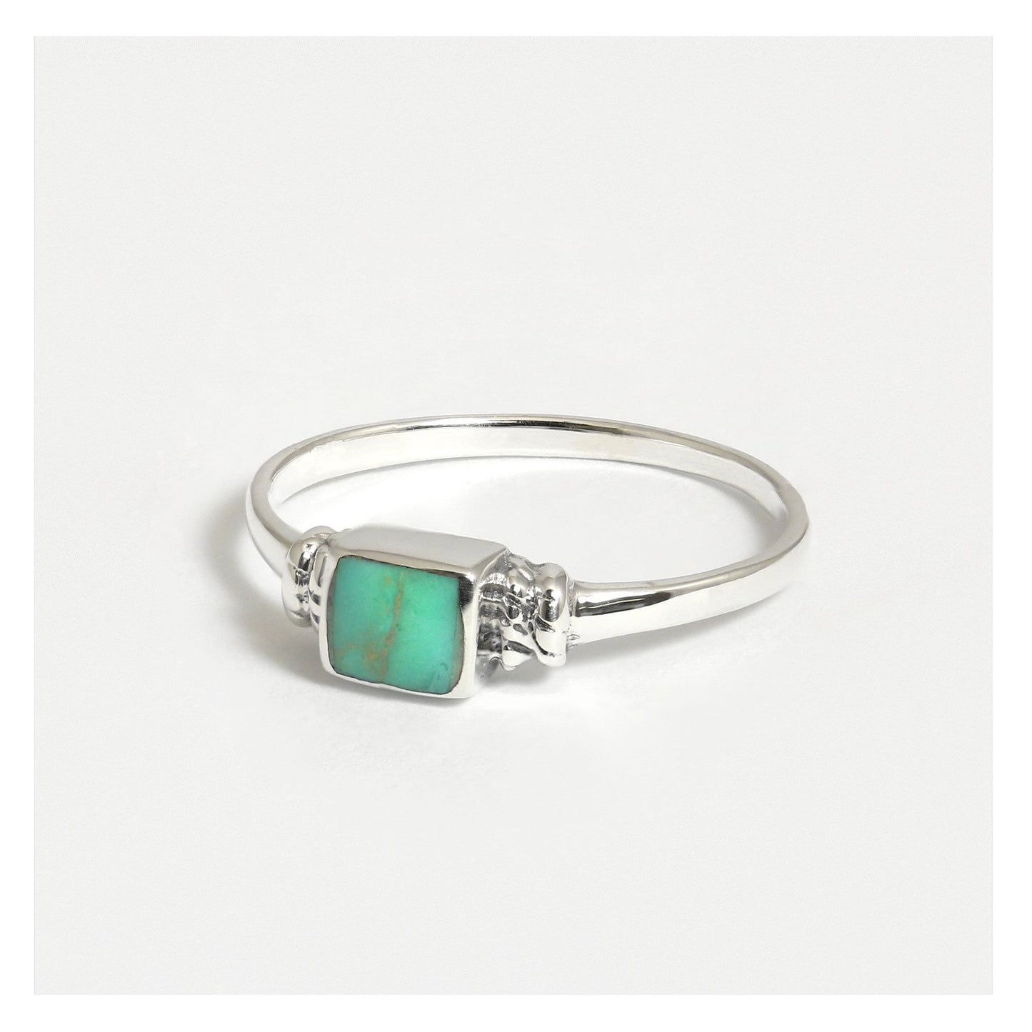 On the Rocks Ring