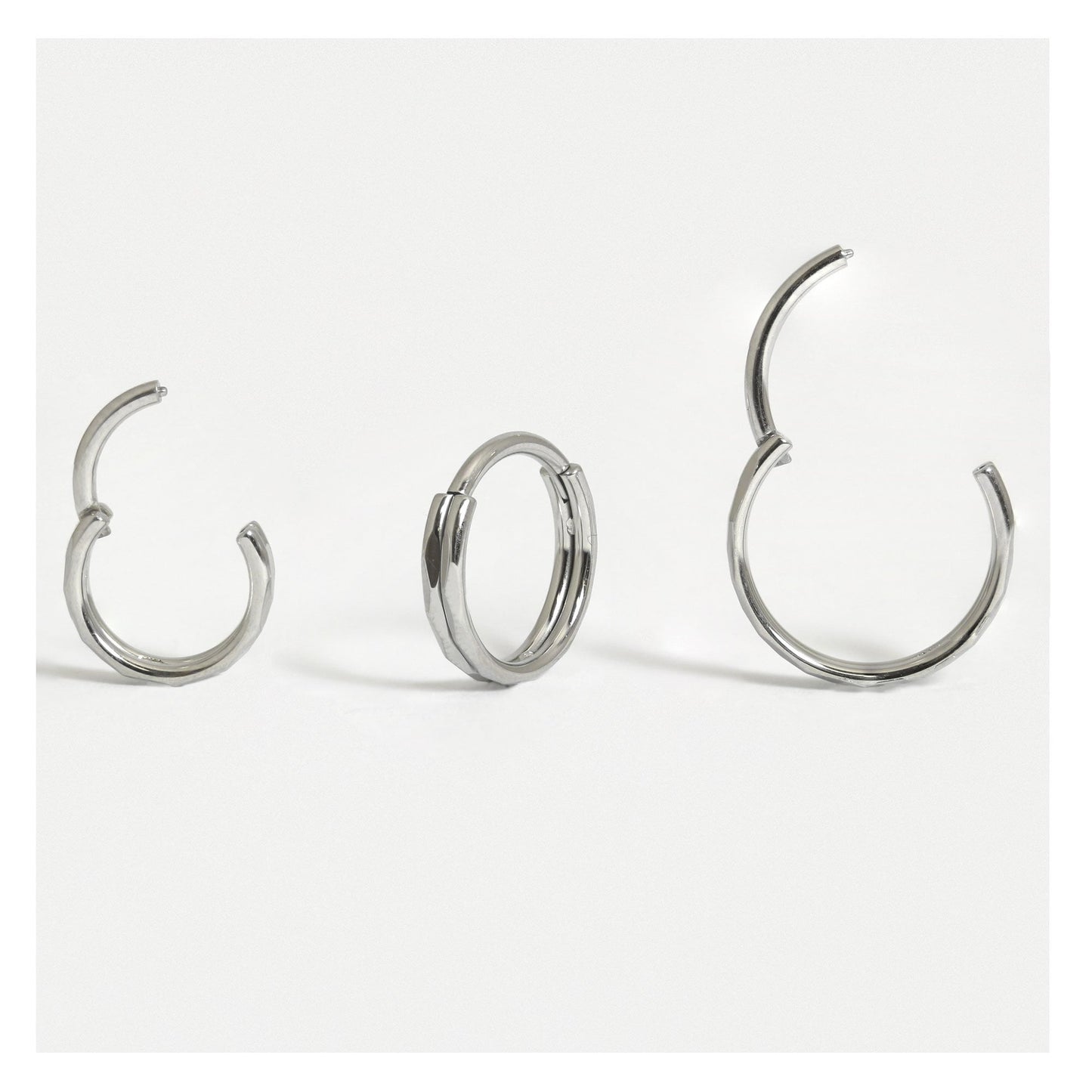 Steel Double Diamond Hinged Segment Ring - 1.2mm