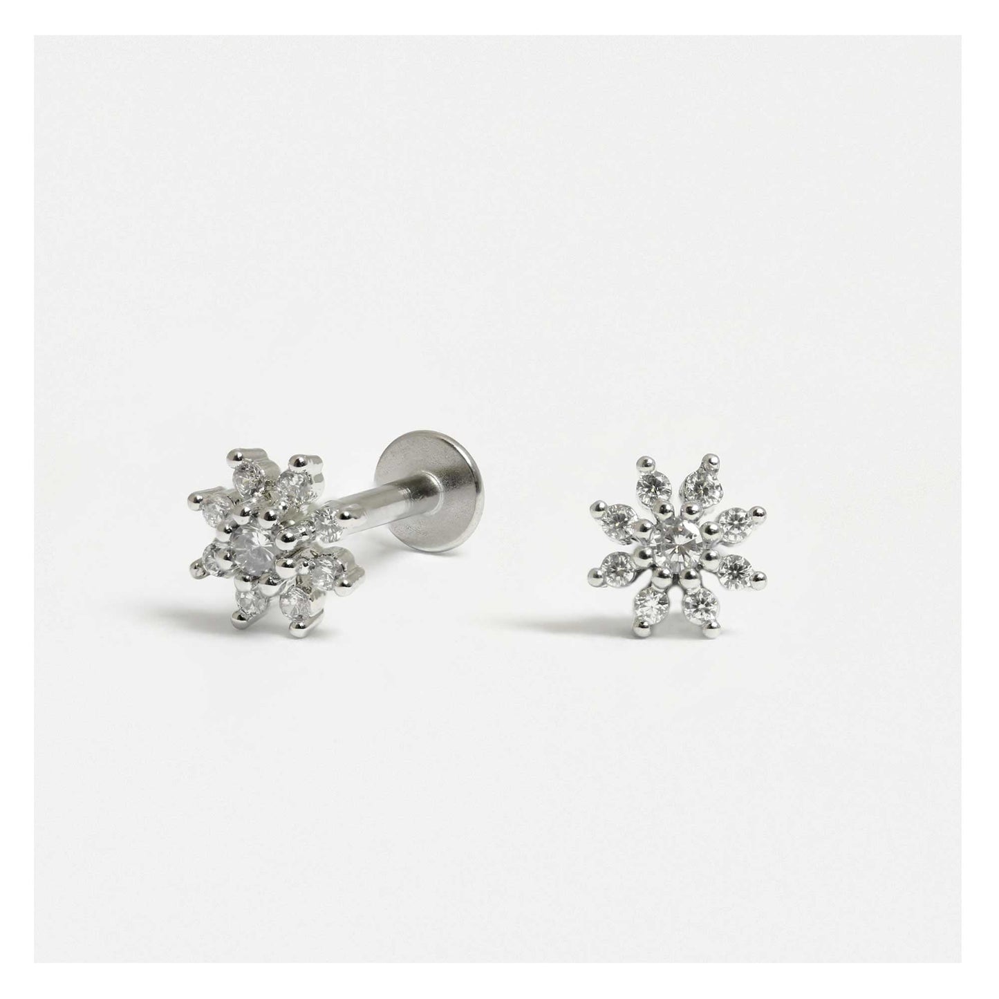Steel Daphne Flower Labret