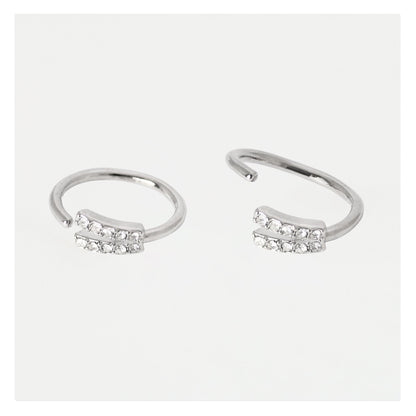 Silver Gemset V Twist Ring