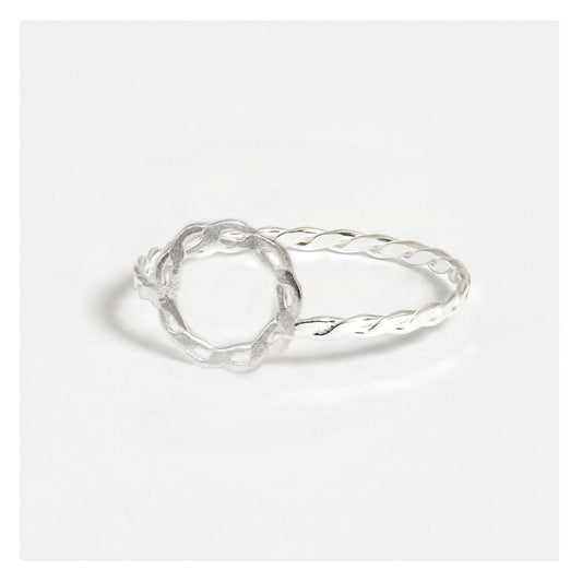 Twist Cut Out Round Ring