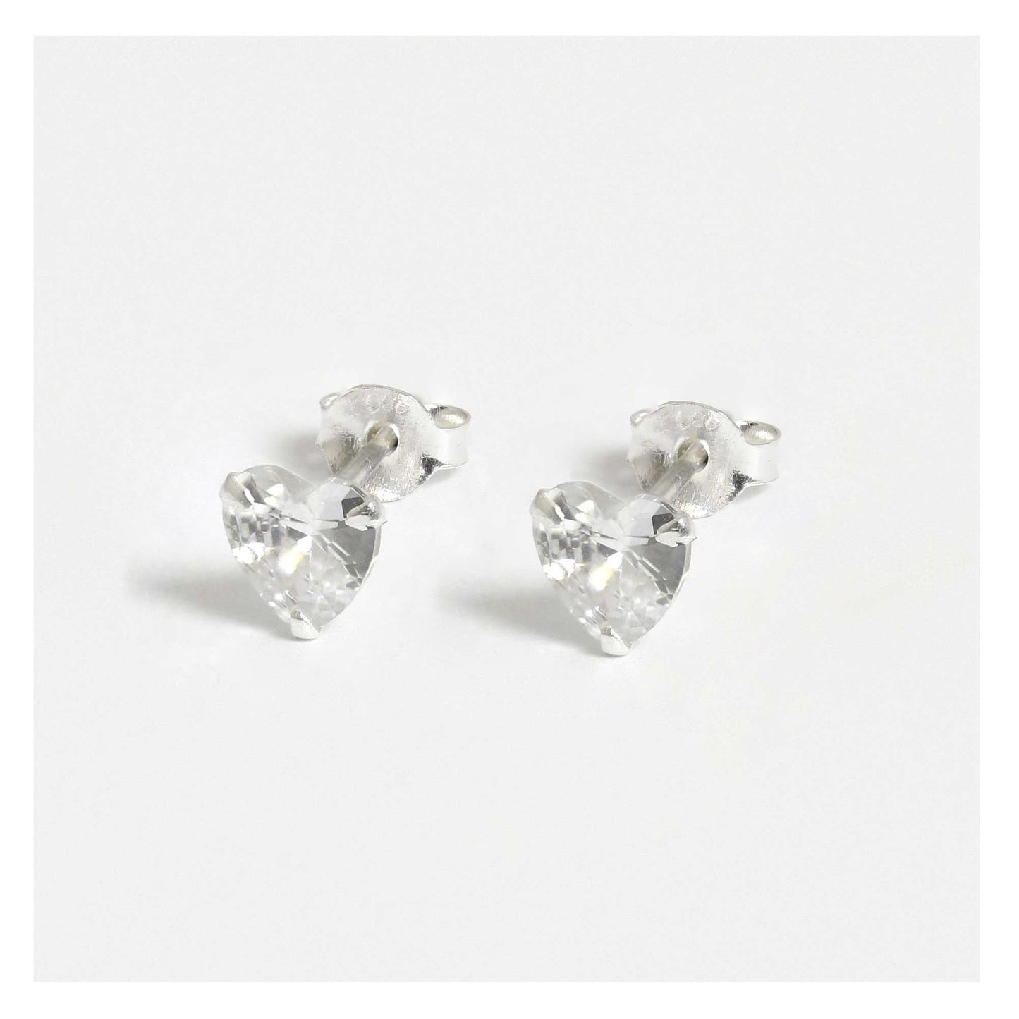 Silver CZ Heart Ear Studs 4 - 6mm