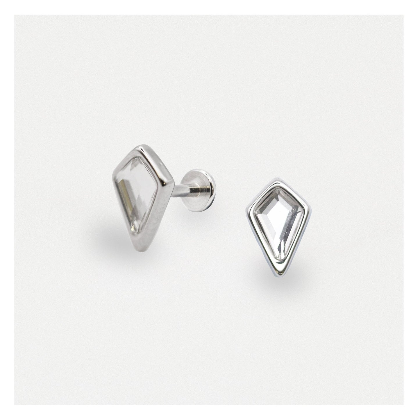 Steel Diamond Diva Labret - Internally Threaded