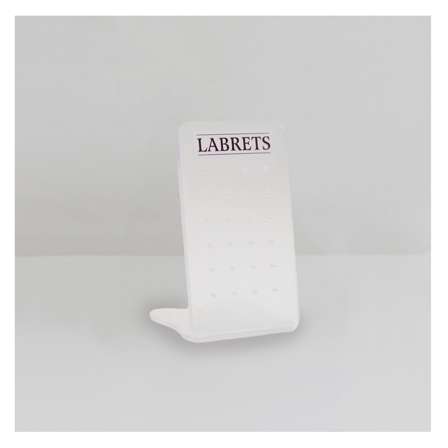 Labret Display