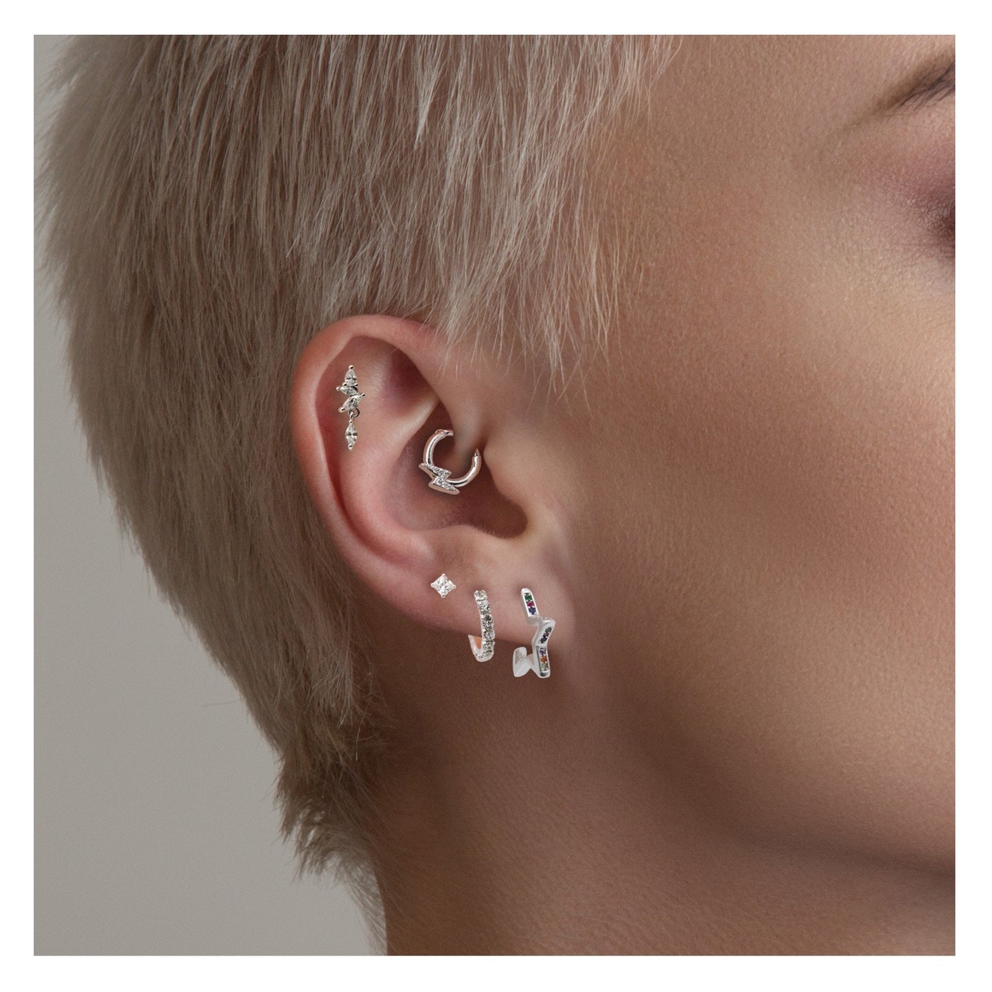 Steel Dangley Petal labret