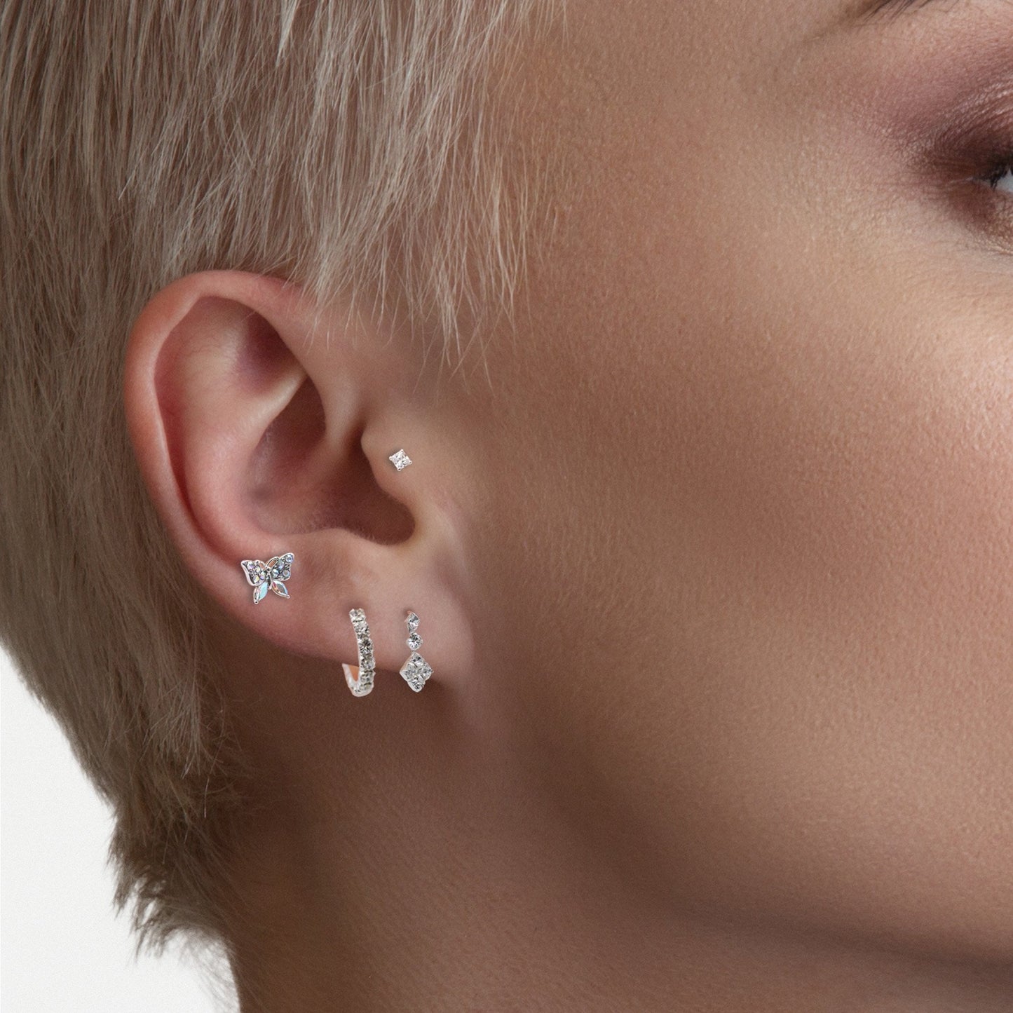 Steel Crystal Flutter Labret