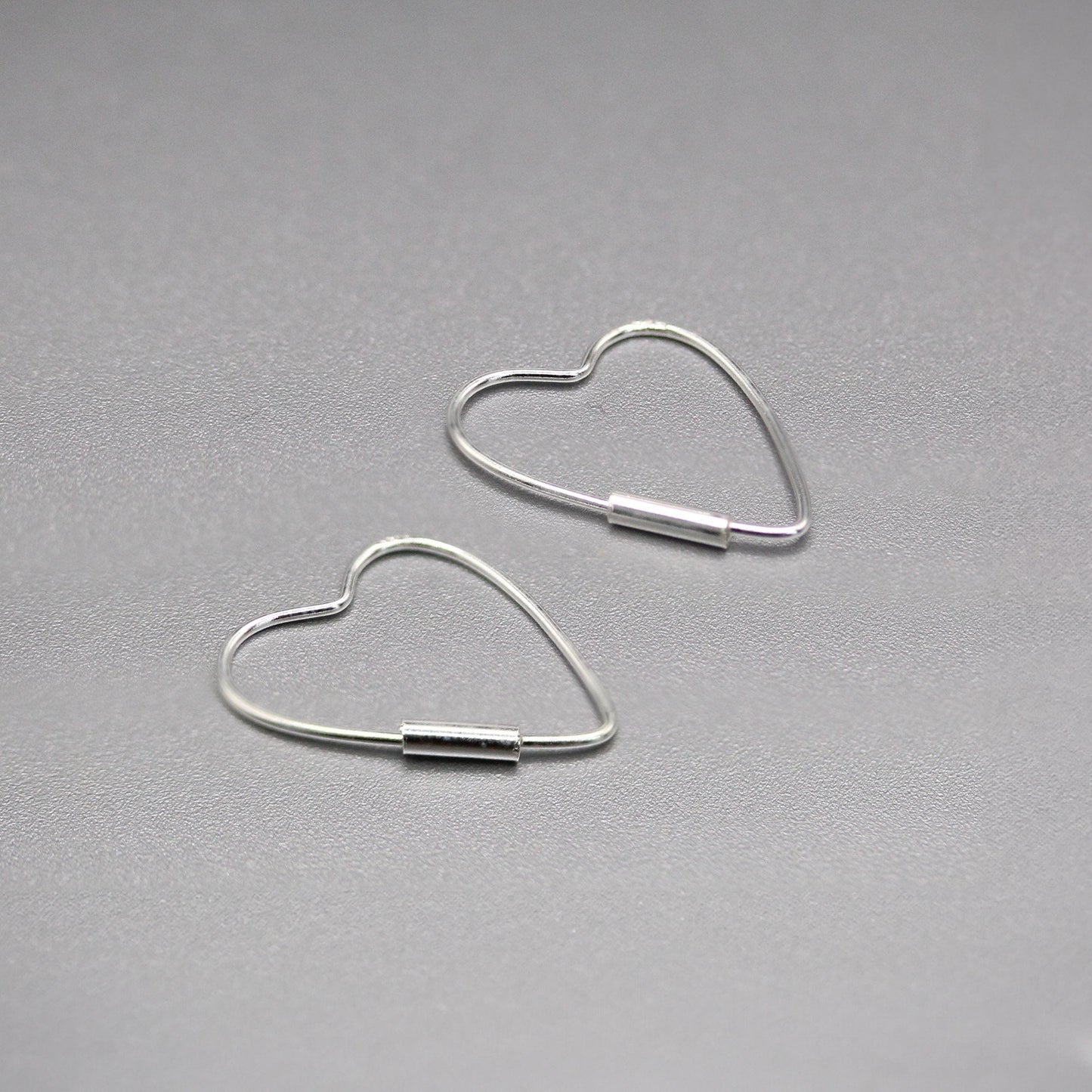 Silver Heart Skinny Hoop - 14mm